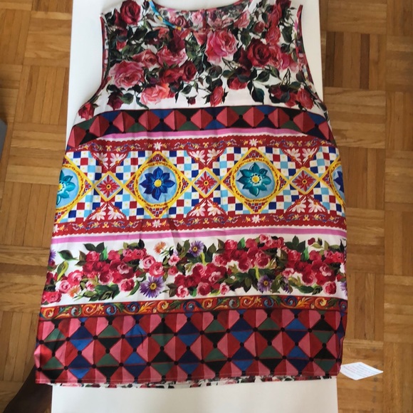 Dolce & Gabbana silk sleeveless blouse